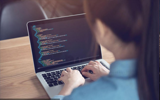 齐河 api php源码,下载的php源码怎么运行呢？